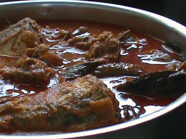 Meen Varutharachathu recipe, Fish with Roasted Coconut recipe,, kerala cooking, kerala dishes, kerala recipes, kerala cuisine, south indian recipes