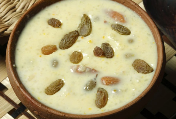 aval payasam recipe, onam special payasam, payasam made with milk, aval palpayasam