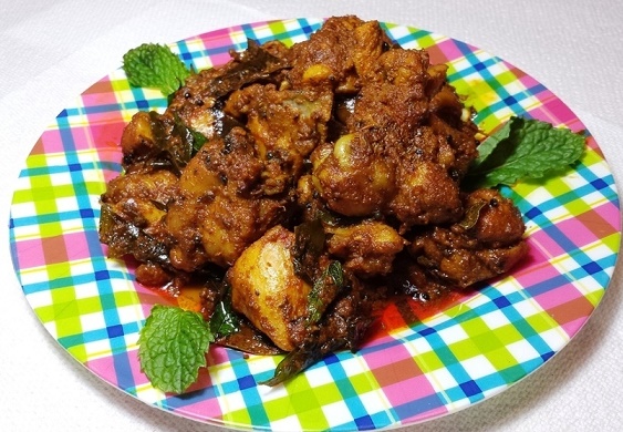 chicken perattu, chicken dry roast, kozhi perattu kerala style